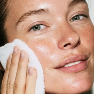 woman with beautiful harmony in her facial features. Intrigue Cosmetic Clinic dermal fillers, anti-wrinkle injections and skin rejuvenation.